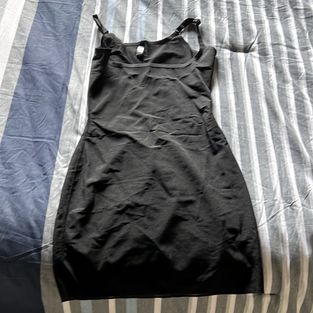 SHEER SCULPT SLIP - SKIMS